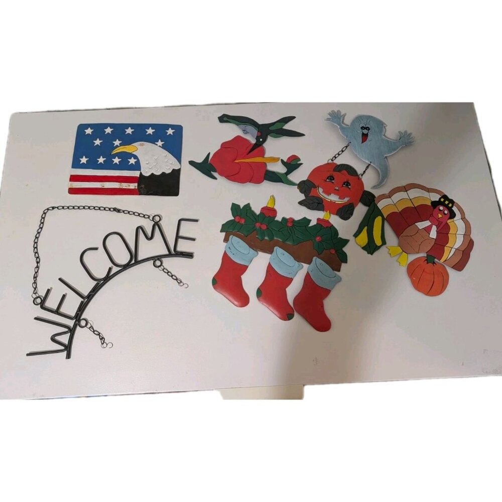 Hanging Welcome Sign 5 w/ metal Christmas Thanksgiving Halloween July 4 Spring